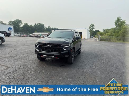 Used 2023 Chevrolet Tahoe Z71 w/ Luxury Package AWD/4WD image 1