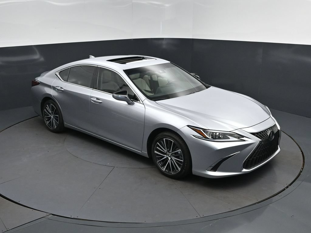 Used 2025 Lexus ES 350 w/ Premium Package FWD image 36