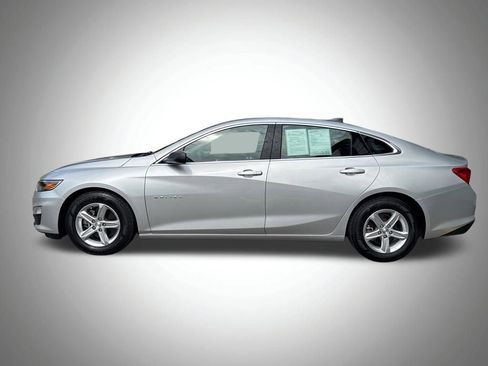 Used 2021 Chevrolet Malibu LS image 23