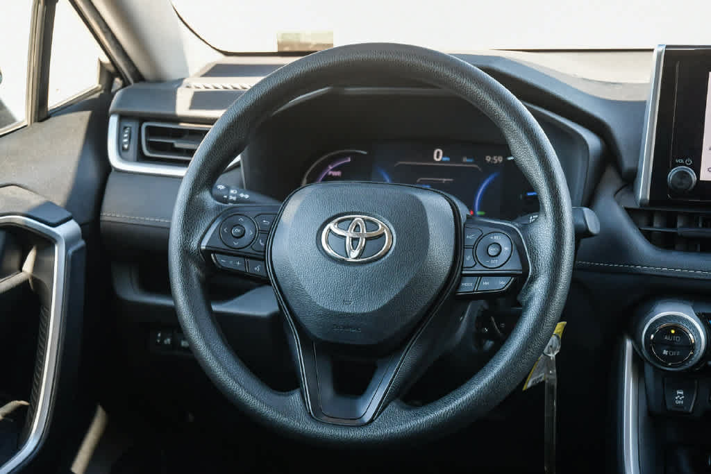 Certified 2024 Toyota RAV4 LE AWD/4WD image 12