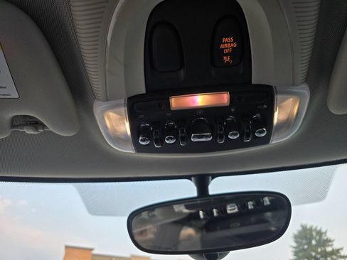 Used 2015 MINI Cooper S FWD image 24