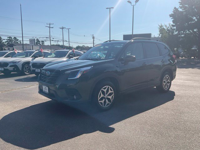 Certified 2023 Subaru Forester Premium AWD/4WD image 4