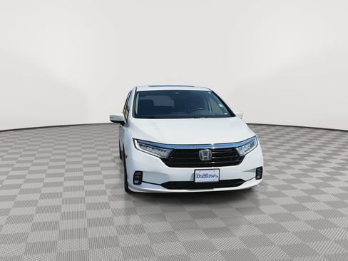 Used 2023 Honda Odyssey EX-L image 3