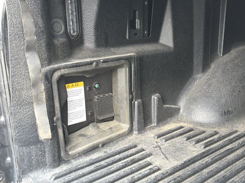 Used 2022 Ford F150 XLT w/ Equipment Group 302A High AWD/4WD image 6