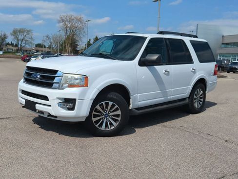 Used 2017 Ford Expedition XLT AWD/4WD image 1