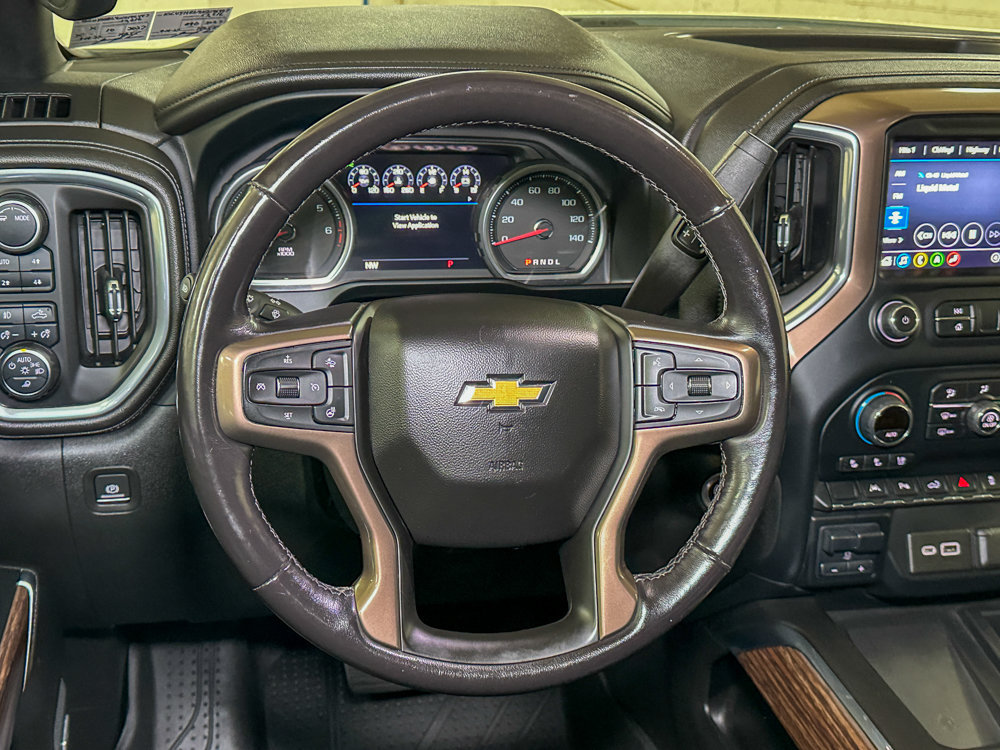 Used 2022 Chevrolet Silverado 1500 High Country w/ Technology Package AWD/4WD image 30