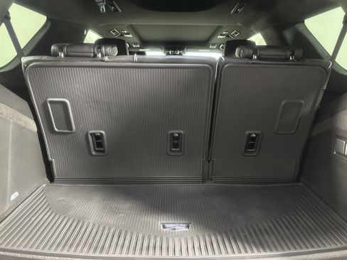 Used 2025 Cadillac Escalade V AWD/4WD image 27