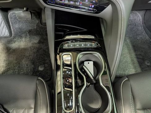 Used 2023 Buick Envision Avenir AWD/4WD image 25