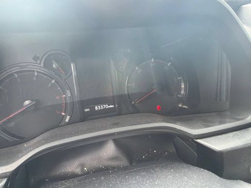 Used 2022 Toyota 4Runner SR5 RWD image 6