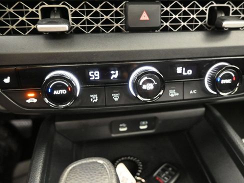 Used 2025 Honda Accord SE image 16