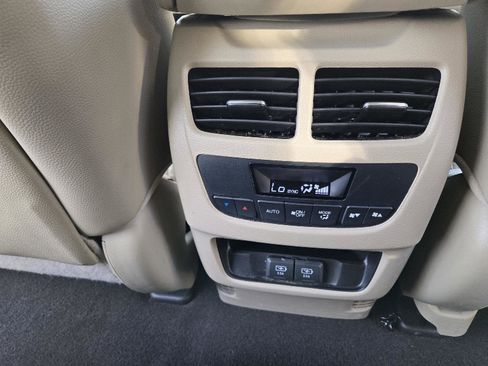 Used 2019 Acura MDX FWD image 27