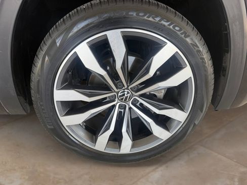 Used 2023 Volkswagen Atlas Cross Sport SEL Premium R-Line AWD/4WD image 27