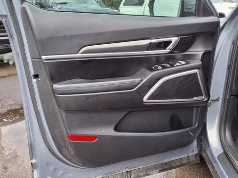 Used 2020 Kia Telluride LX FWD image 27