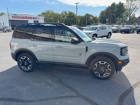 Used 2024 Ford Bronco Sport Outer Banks w/ Tech Package image 6