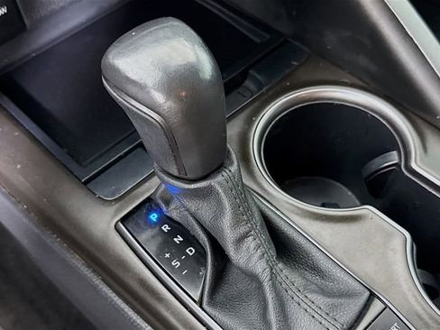 Certified 2023 Toyota Camry SE FWD image 18