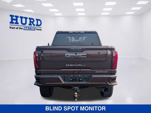 Used 2024 GMC Sierra 2500 Denali Ultimate AWD/4WD image 5