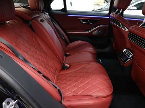 Used 2025 Mercedes-Benz S 580 4MATIC Sedan image 96