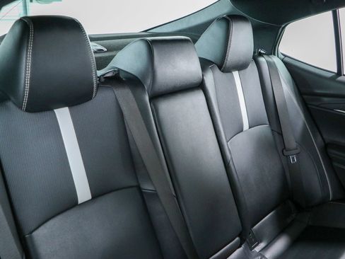 Used 2025 Toyota Camry SE FWD image 27