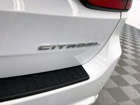 Used 2024 Dodge Durango Citadel image 8