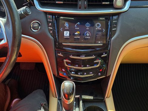 Used 2013 Cadillac XTS Luxury w/ Driver Awareness Package FWD image 12