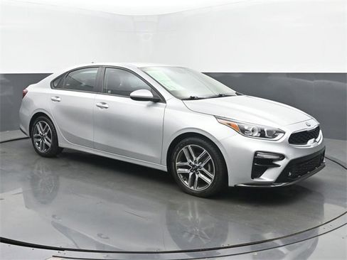 Used 2019 Kia Forte S image 7