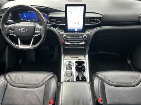 Certified 2020 Ford Explorer ST w/ ST Street Pack image 3