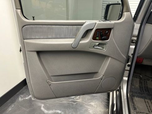 Used 2002 Mercedes-Benz G 500 image 16