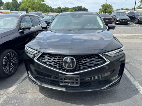 Used 2025 Acura MDX SH-AWD w/ Technology Package image 4