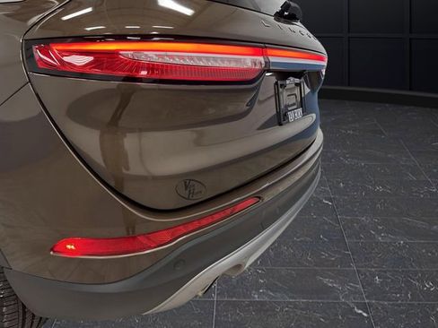 Used 2022 Lincoln Corsair Reserve w/ Elements Package image 37