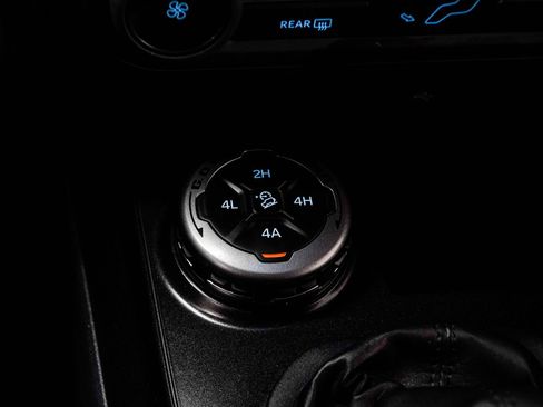 Used 2022 Ford Bronco Black Diamond AWD/4WD image 20
