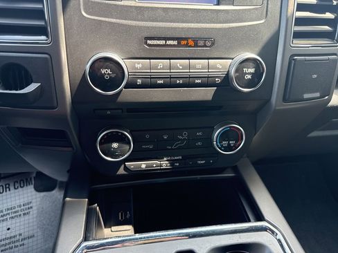 Used 2018 Ford Expedition XLT w/ Equipment Group 201A image 16