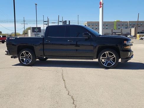 Used 2017 Chevrolet Silverado 1500 LT w/ Texas Edition image 5