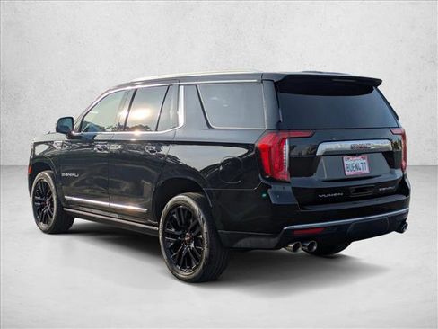 Used 2021 GMC Yukon Denali w/ Denali Premium Package image 7