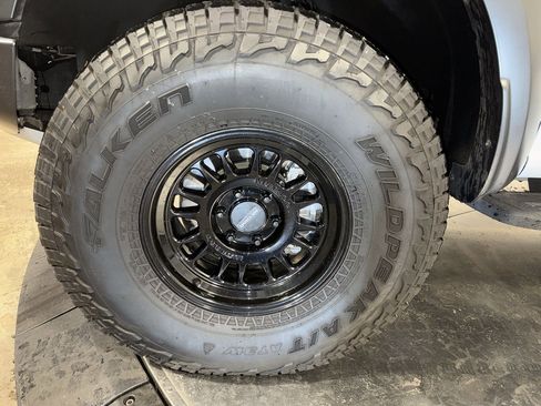 Used 2023 Ford F150 Raptor w/ Raptor 37 Performance Package image 10