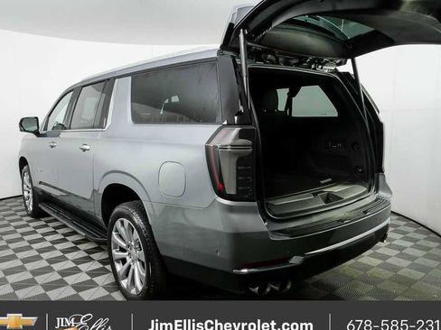 New 2026 Chevrolet Suburban Premier w/ Sun And Tow Package image 35