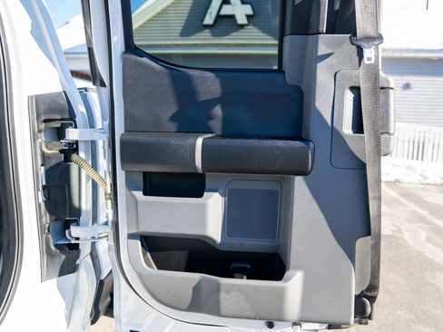 Used 2024 Ford F250 XL image 17