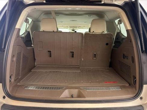 Used 2022 GMC Yukon XL Denali AWD/4WD image 19