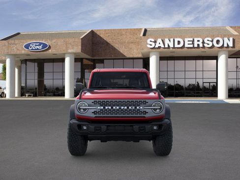 New 2025 Ford Bronco Badlands image 6