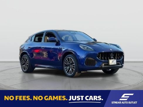 Used 2023 Maserati Grecale Modena AWD/4WD image 1