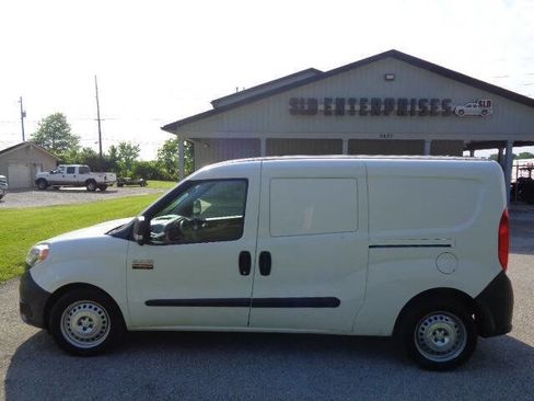 Used 2020 RAM ProMaster City Tradesman FWD image 2