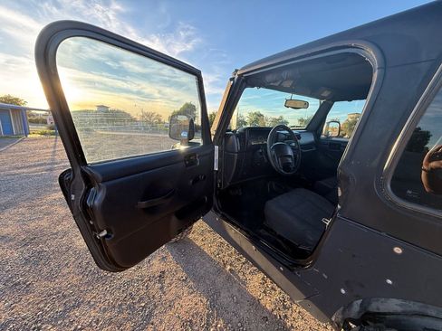 Used 2004 Jeep Wrangler Sport w/ Dual Top Group image 7