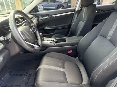Used 2019 Honda Civic EX image 8