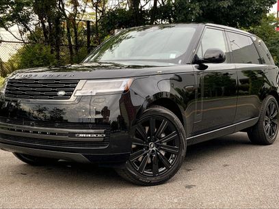 New 2025 Land Rover Range Rover Long Wheelbase SE