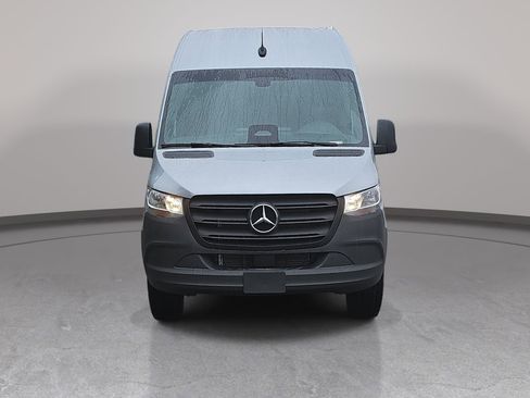 New 2025 Mercedes-Benz Sprinter 2500 image 2