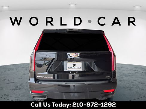 Used 2022 Cadillac Escalade Sport RWD image 7