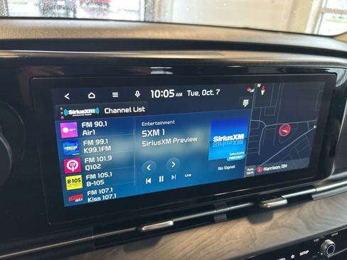 Certified 2024 Kia Carnival EX image 33