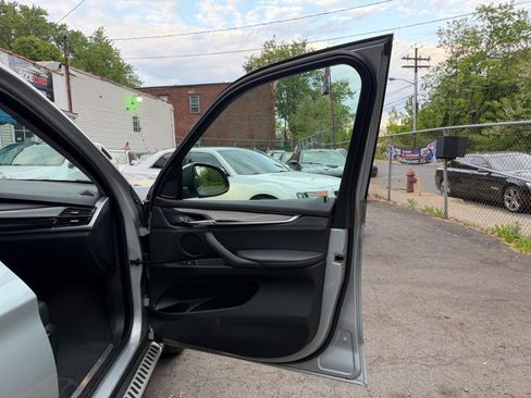 Used 2016 BMW X5 xDrive35i AWD/4WD image 41