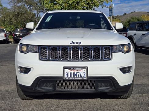 Used 2021 Jeep Grand Cherokee Laredo X image 8