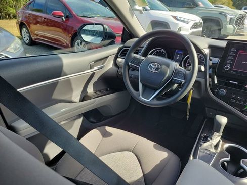 Used 2023 Toyota Camry LE image 7