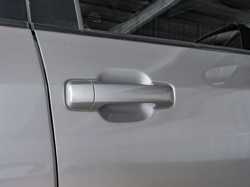 Used 2012 Toyota Tundra Limited image 41